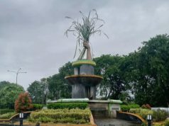 Menelusuri Jejak Sejarah Berdirinya Kabupaten Karawang Tugu padi Karawang. (Bulmernews.id)